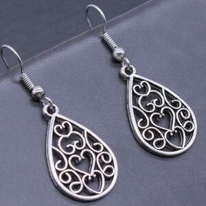 NEW Vintage Bolo Alloy Heart Filigree Drop & Dangle Earrings